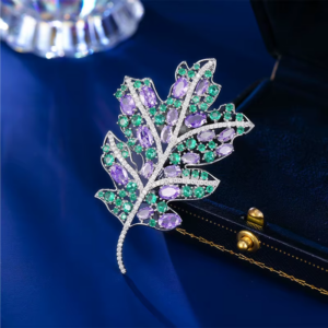 Брошь Magic Leaf из серии Purple Garden