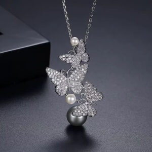 Подвеска Танец крыльев с Shell Pearl